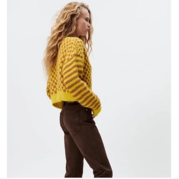 ZARA Bloggers Favorite Combination Jacquard Knit Cardigan Yellow Mustard c3. - Picture 16 of 16